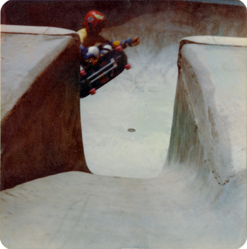 Jeff Heath channel jumping the clamshell pool